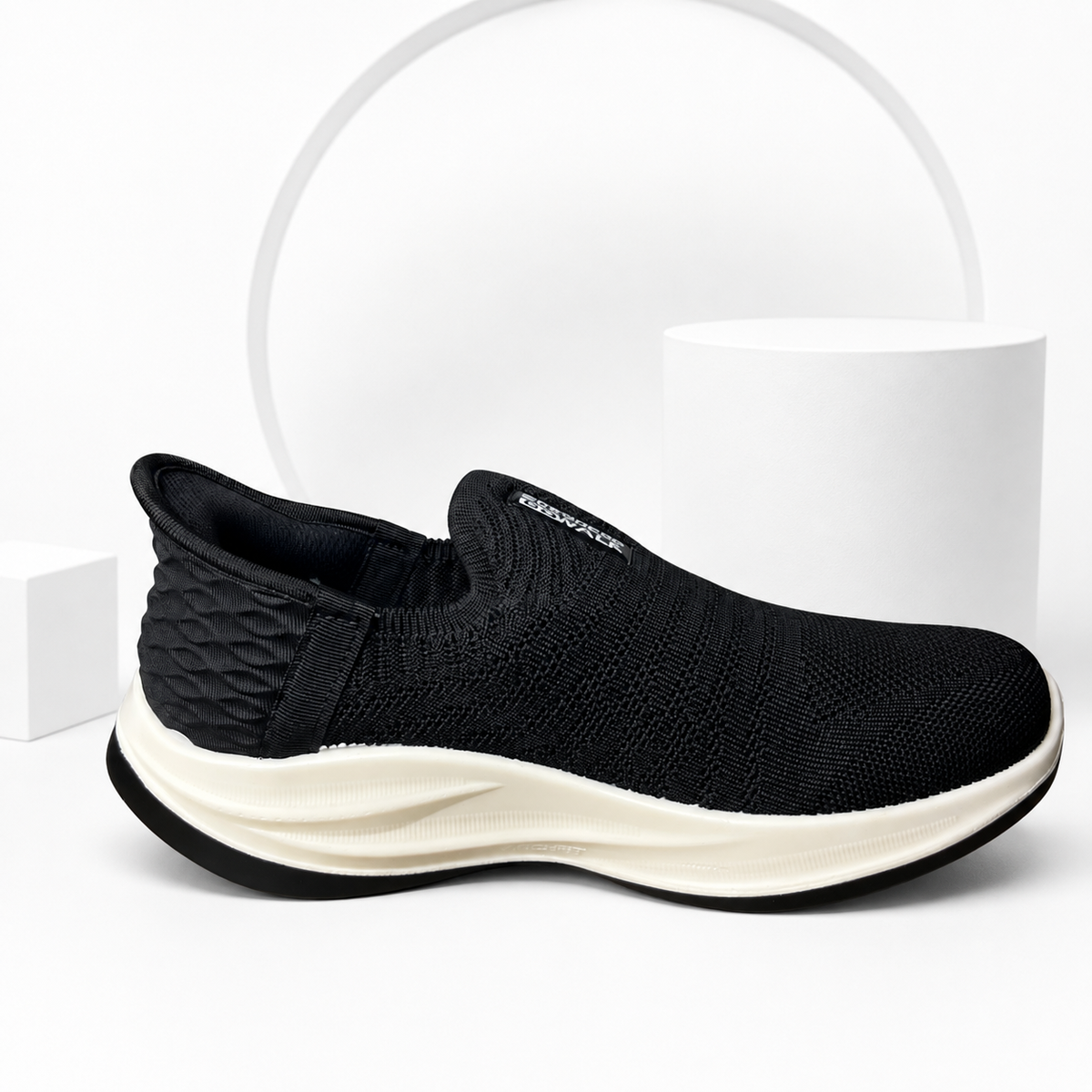 Skkechers Go Walk Black Edition