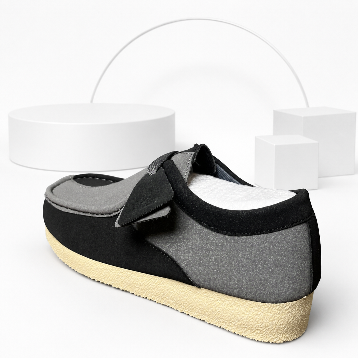 Clarks Originals Wallabe Two-Tone (Ash Grey)