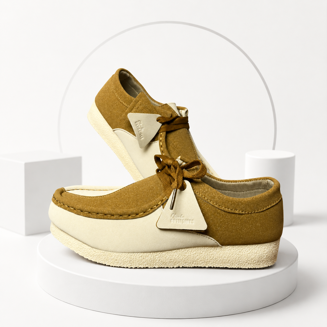 Clarks Originals Wallabee Two-Tone (DESERT TAN)