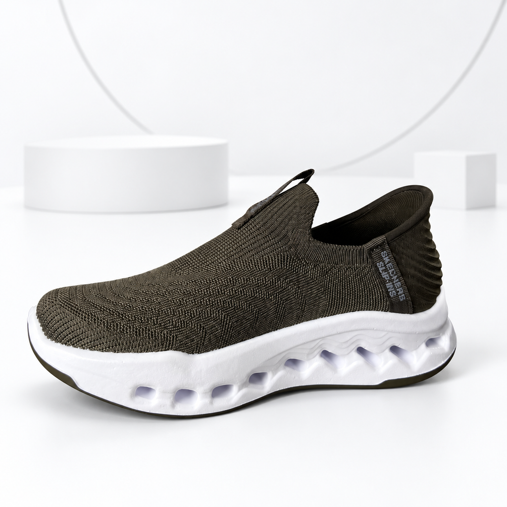 Skkechers Glide-Step Slip-Ins ( Coffee ) Edition