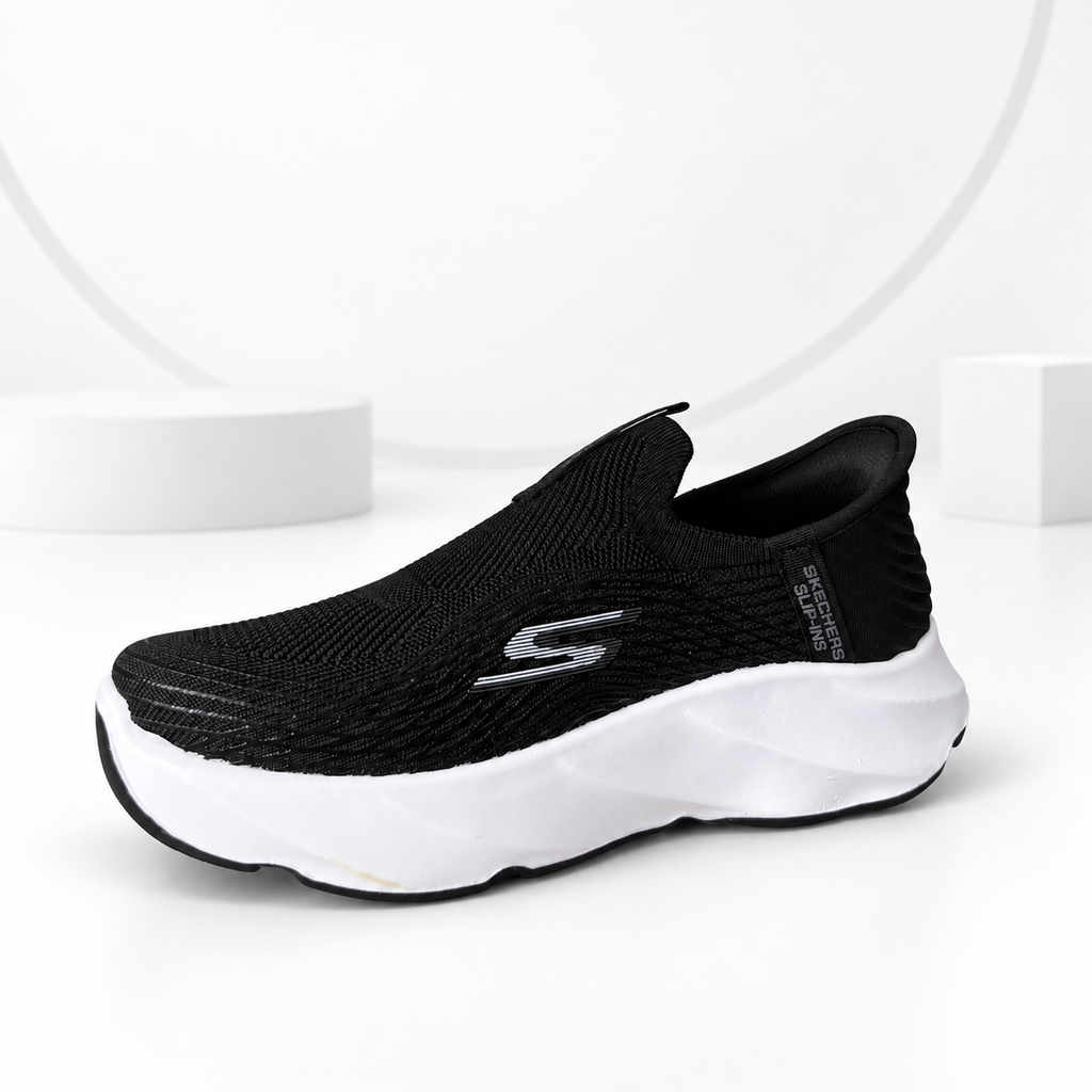 Skkechers Slip-ins ( Black) Edition
